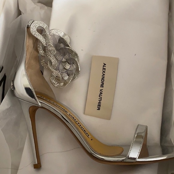 COPY - Silver chain embellished alexander vauthier sandal - Picture 2 of 3